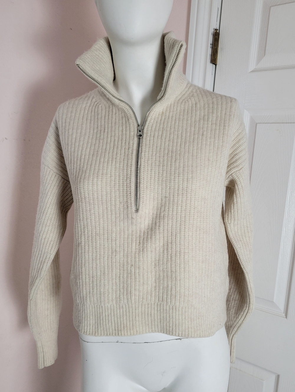 Everlane The Felted Merino Wool Half-Zip Sweater in Oatmeal - Size S - Picture 4 of 10